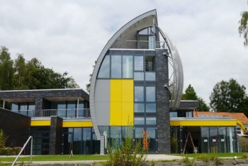 yachtschule-gesamt.JPG (88.44 KiB) 15521 mal betrachtet yachtschule-gesamt.JPG